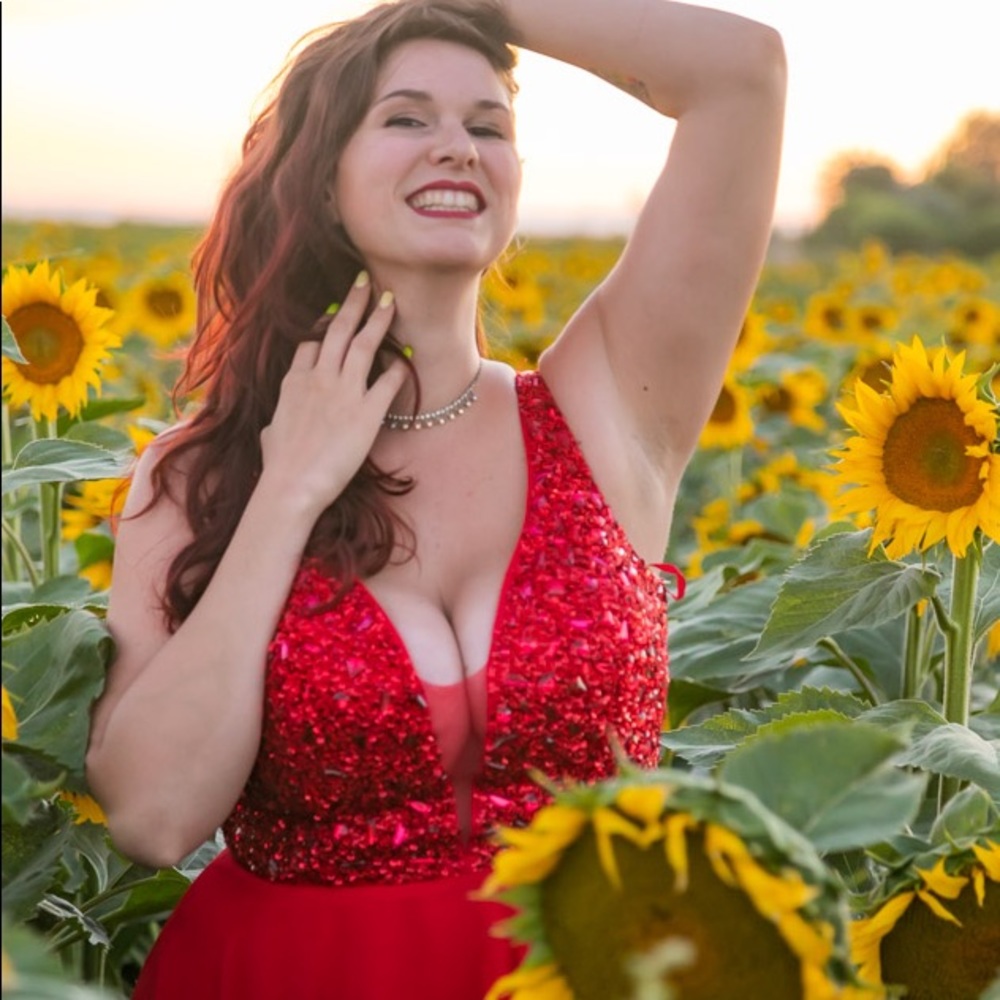 Meet your Posher, Challis